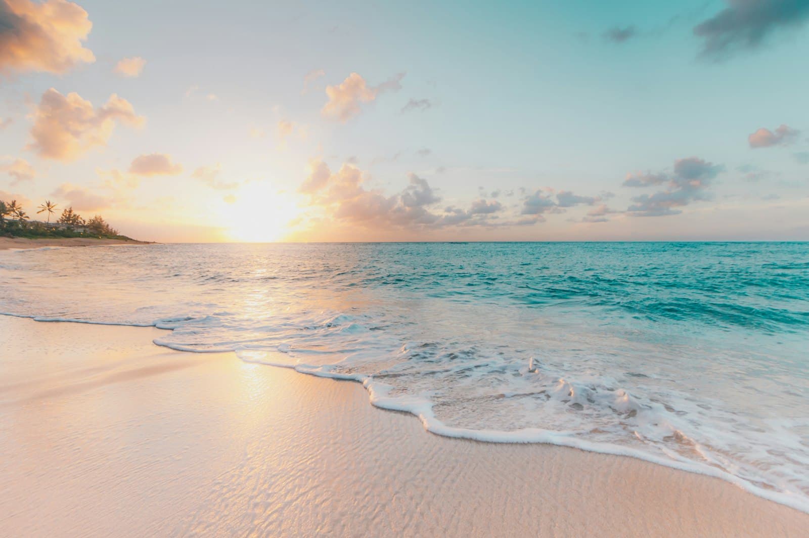 Sandals Grande Antigua resort beachfront promo